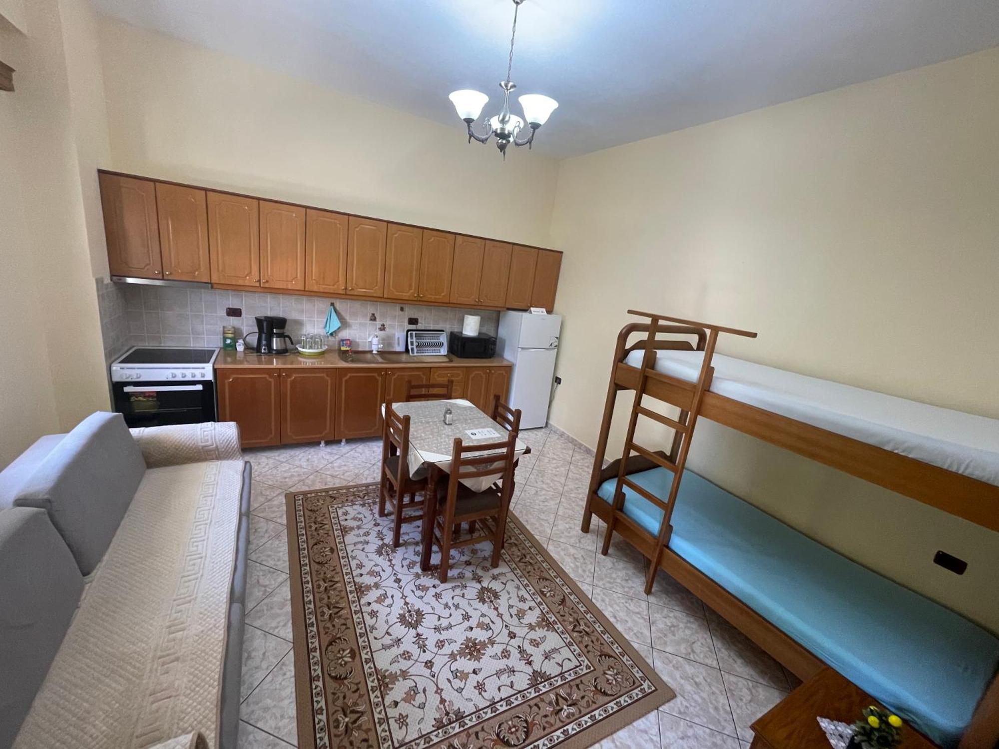 Artur'S Apartment ジロカストラ エクステリア 写真
